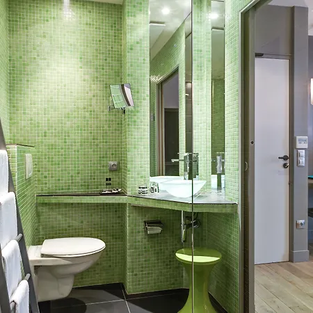 Ze Hotel 4*