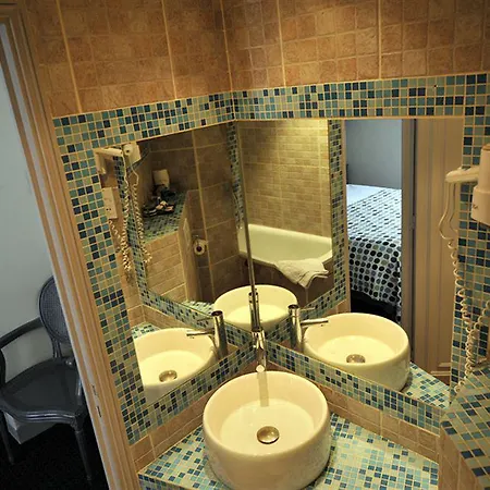 Hotel Ze 4*