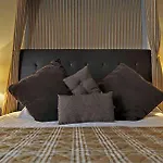 Ze Hotel