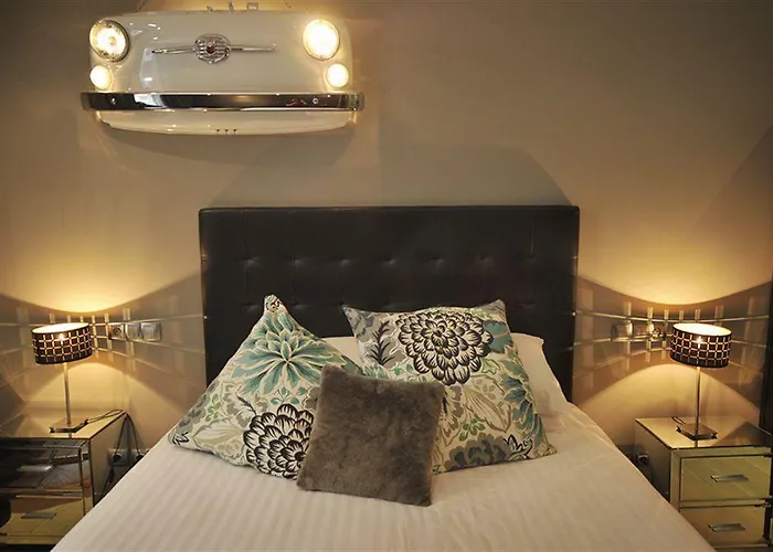 Ze Otel